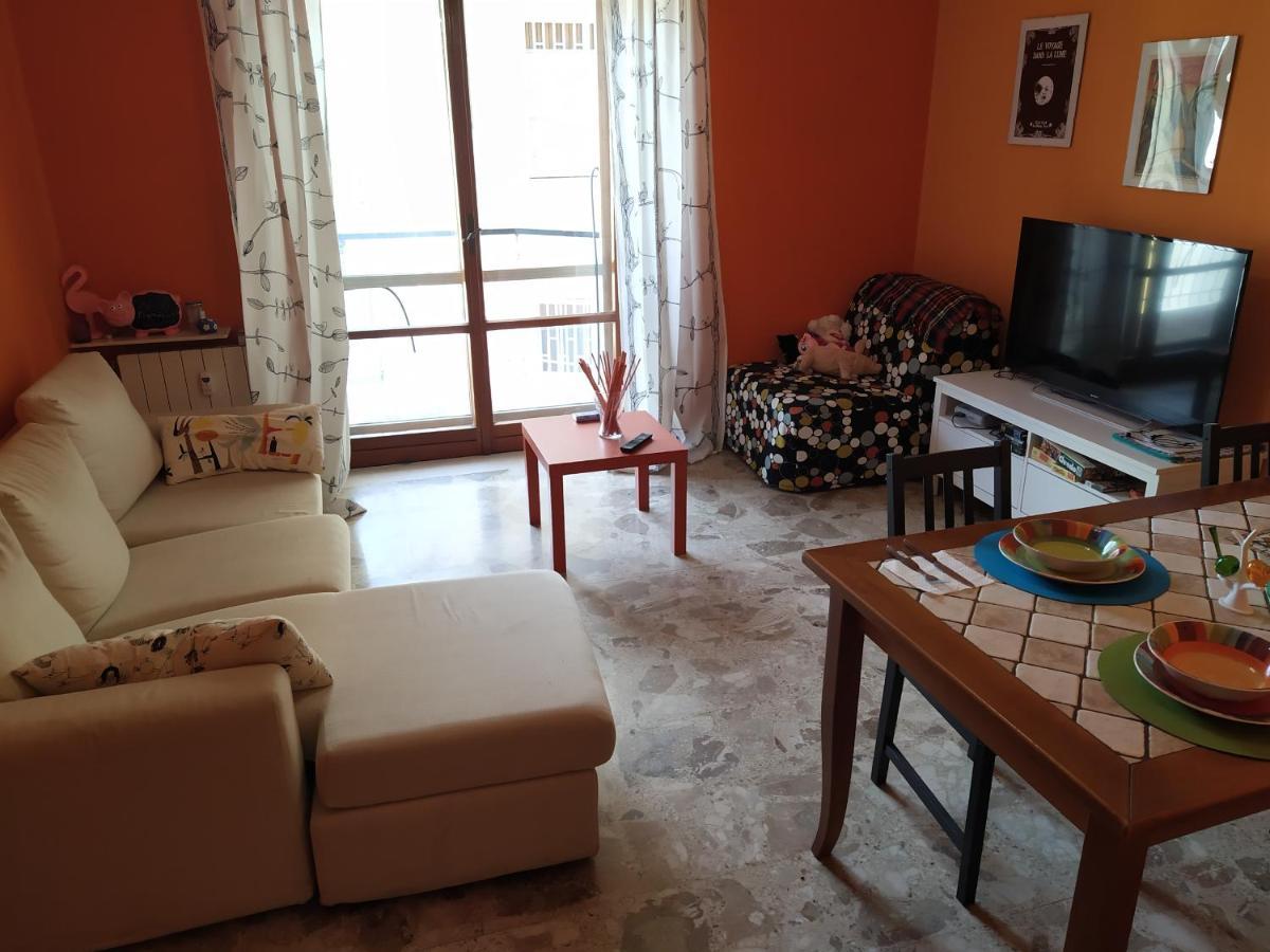 Vesuvio Corner - Spacious And Colorful Apartment In San Giorgio, Very Close To Napoli, Ideal For Families And Groups, Close To Pompeii, Sorrento... San Giorgio a Cremano Buitenkant foto