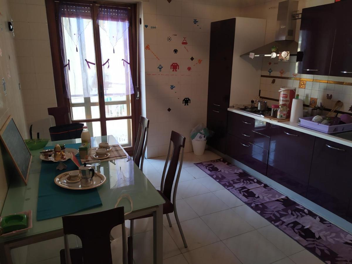 Vesuvio Corner - Spacious And Colorful Apartment In San Giorgio, Very Close To Napoli, Ideal For Families And Groups, Close To Pompeii, Sorrento... San Giorgio a Cremano Buitenkant foto